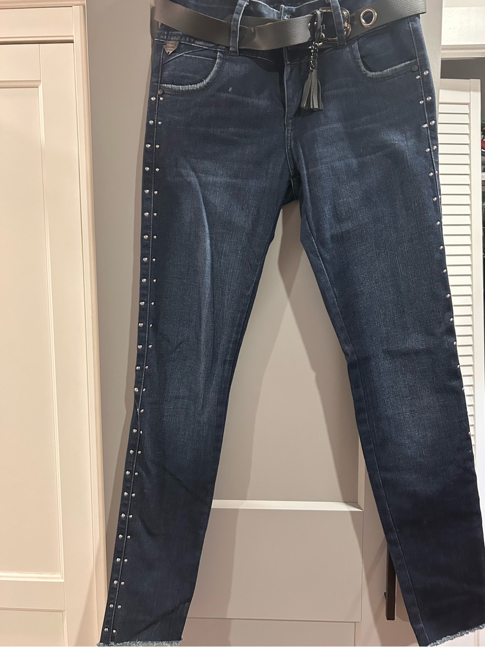 Karoshe Colombian booty lift Women's Dark Blue Skinny Jeans, Side Stud Detail